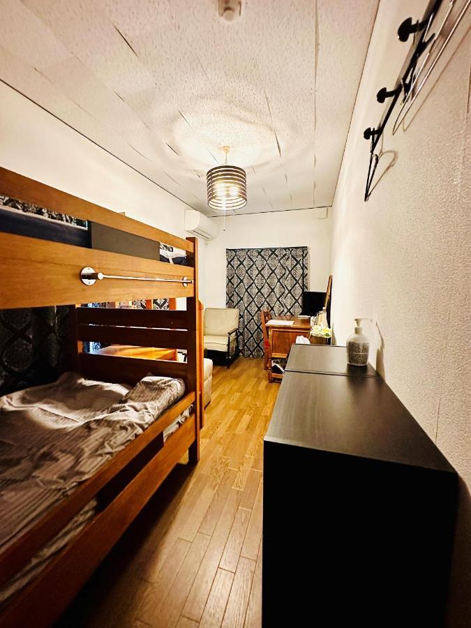 Hotel Bed&Cafe Onzo オンゾー à Onomichi Extérieur photo